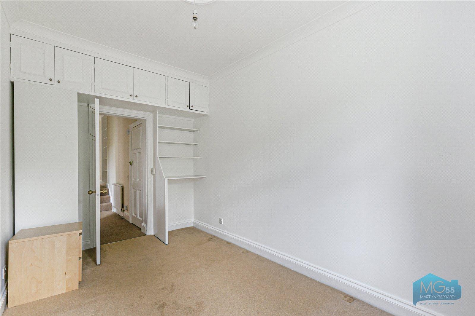1 bedroom Apartment to rent - Martyn Gerrard