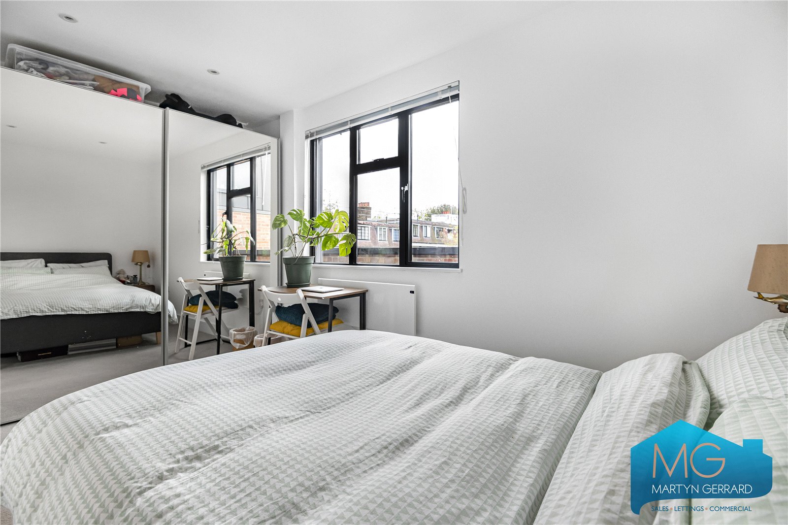 1 bedroom Apartment for sale - Martyn Gerrard
