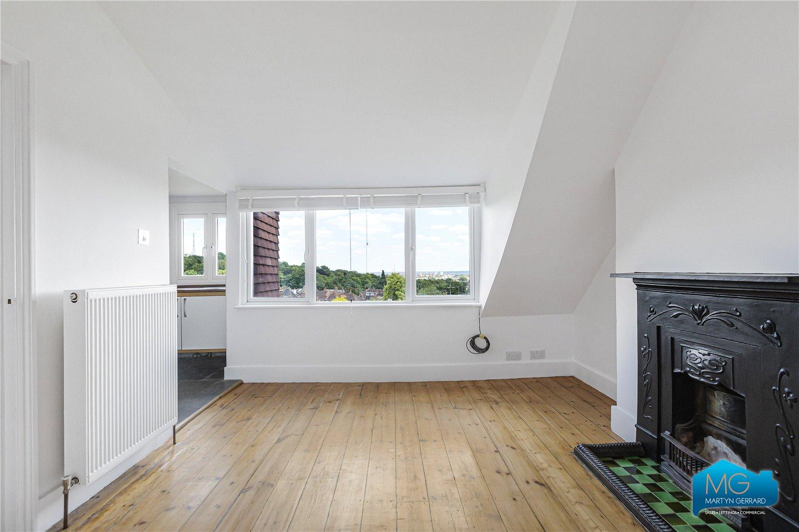 2 bedroom Apartment to rent - Martyn Gerrard