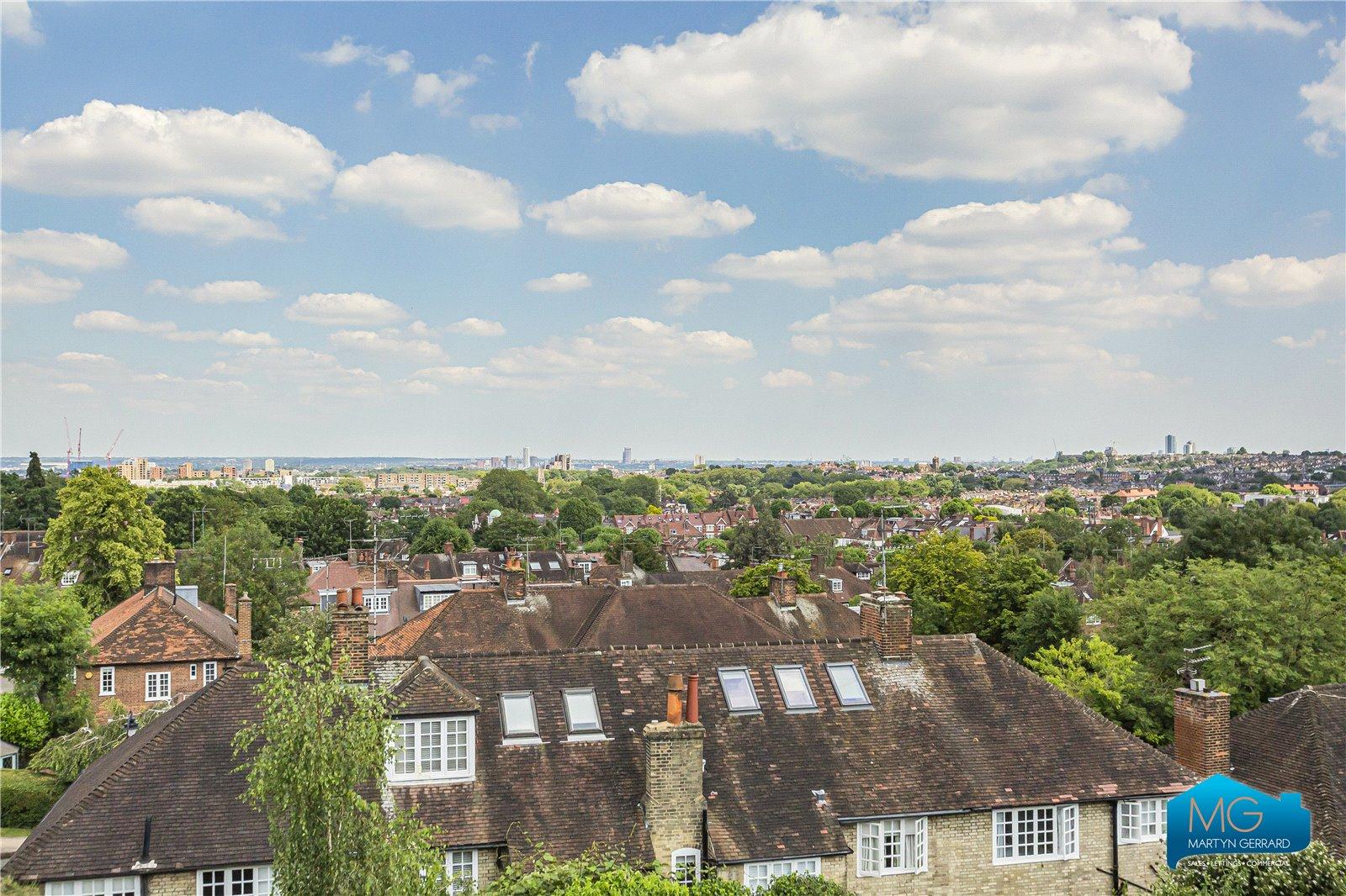 2 bedroom Apartment to rent - Martyn Gerrard