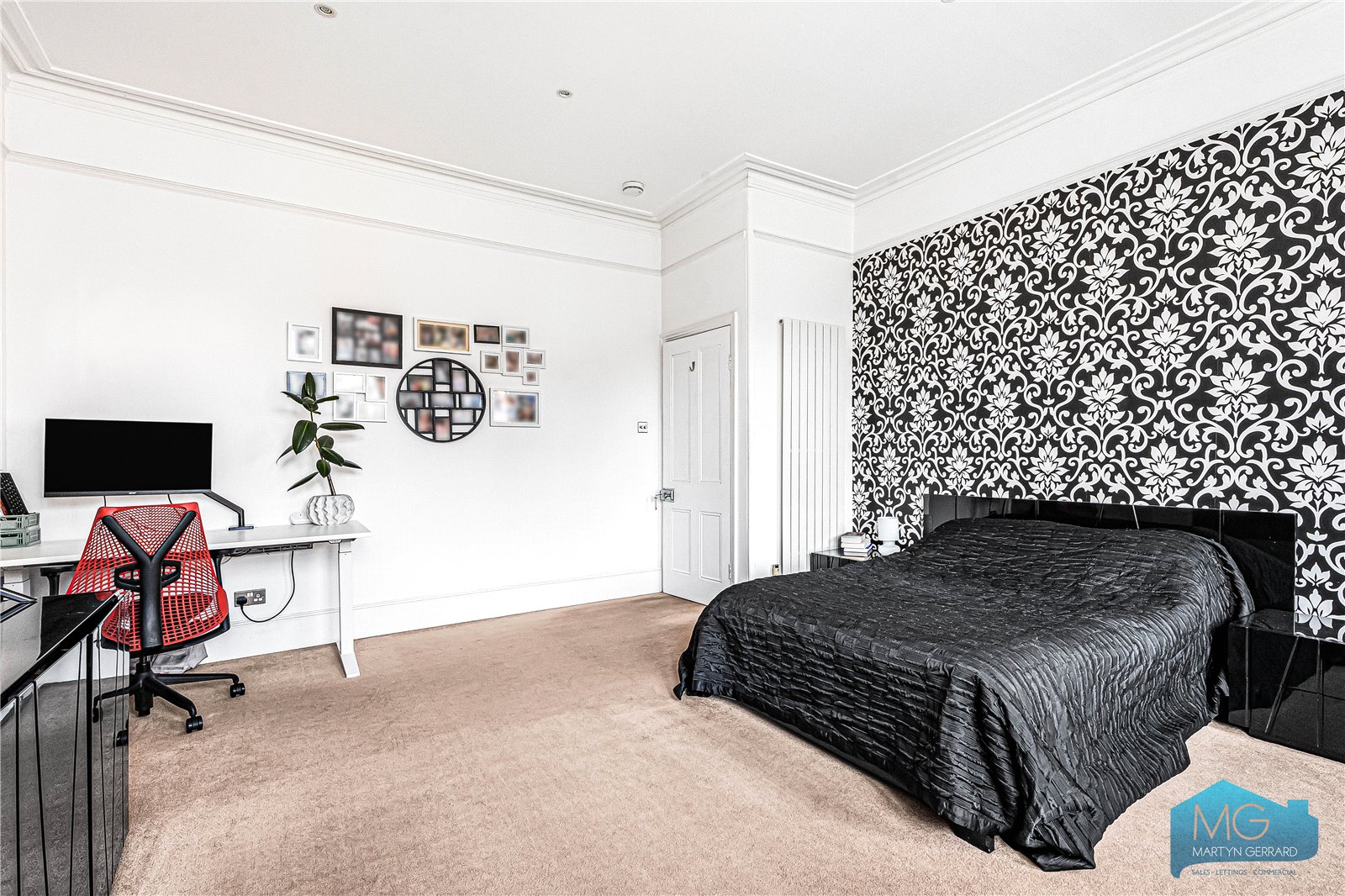 9 bedroom House for sale - Martyn Gerrard