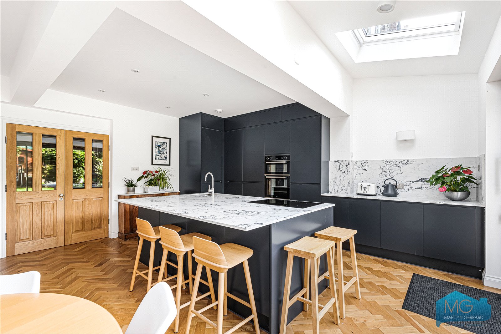 9 bedroom House for sale - Martyn Gerrard