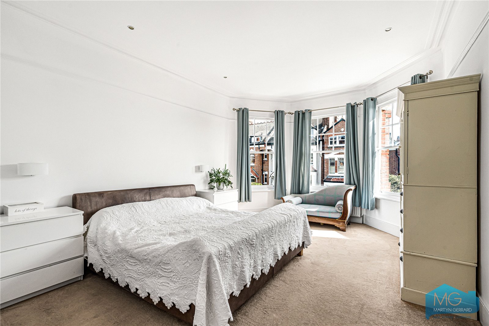 9 bedroom House for sale - Martyn Gerrard