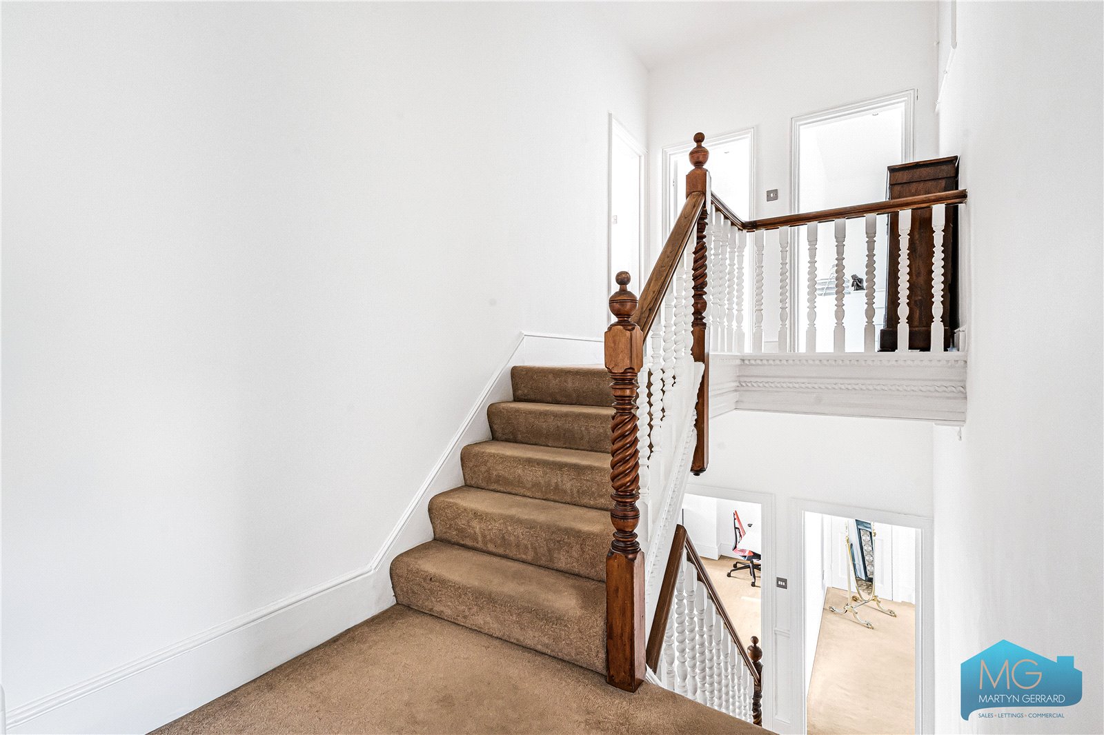 9 bedroom House for sale - Martyn Gerrard
