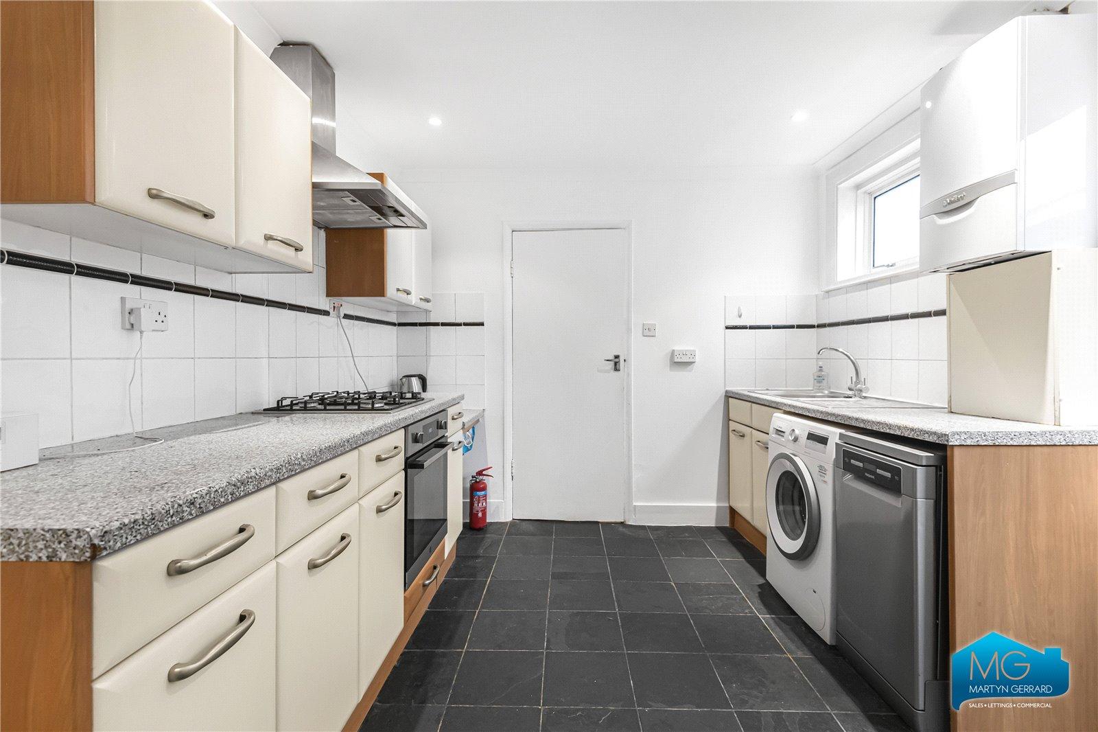 1 bedroom Apartment to rent - Martyn Gerrard