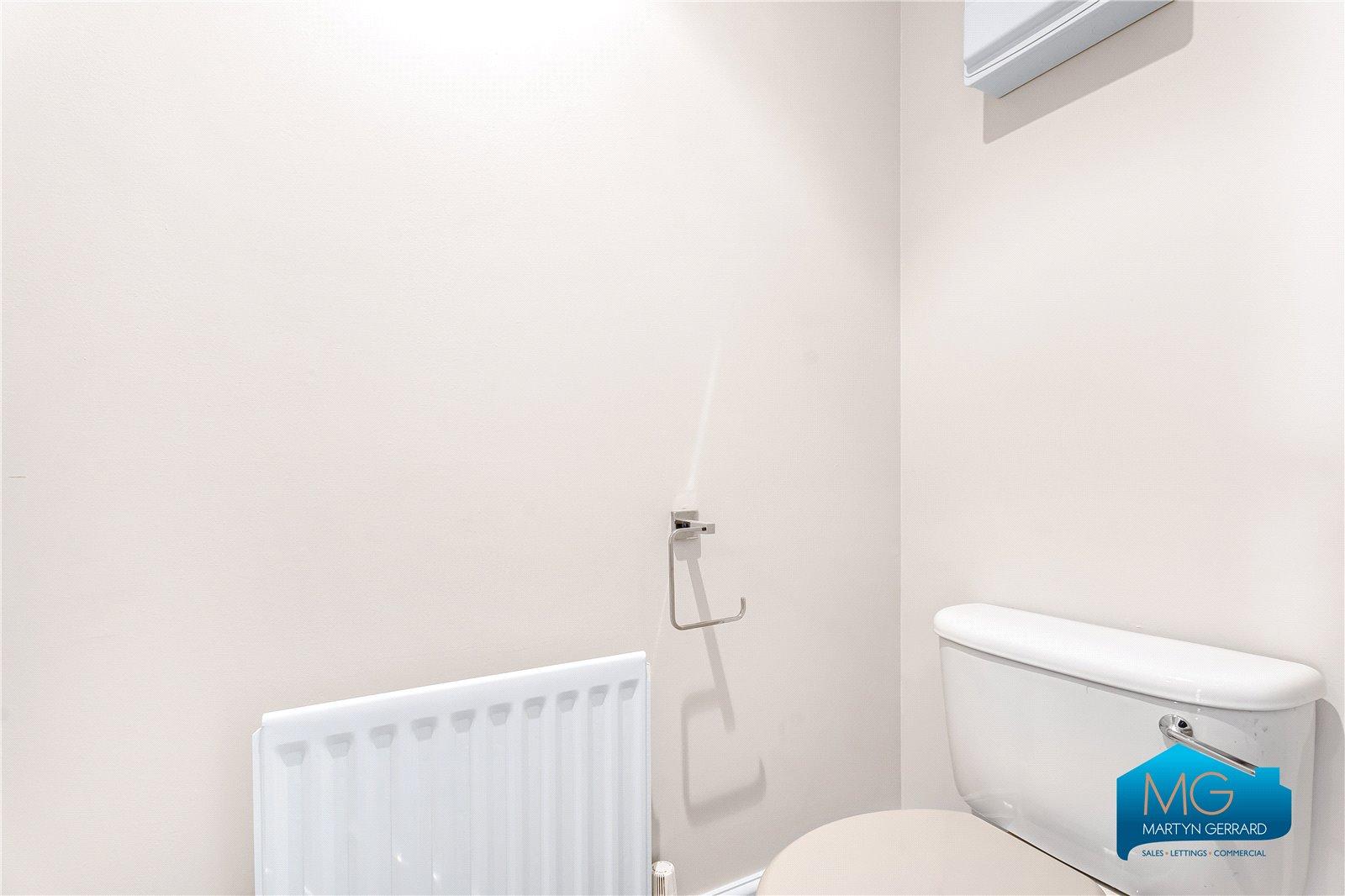 3 bedroom End of Terrace House to rent - Martyn Gerrard