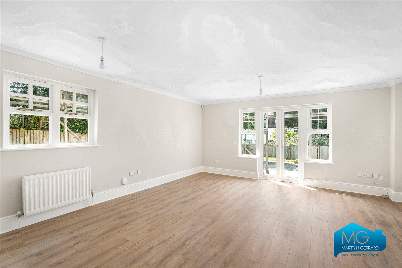3 bedroom End of Terrace House to rent - Martyn Gerrard