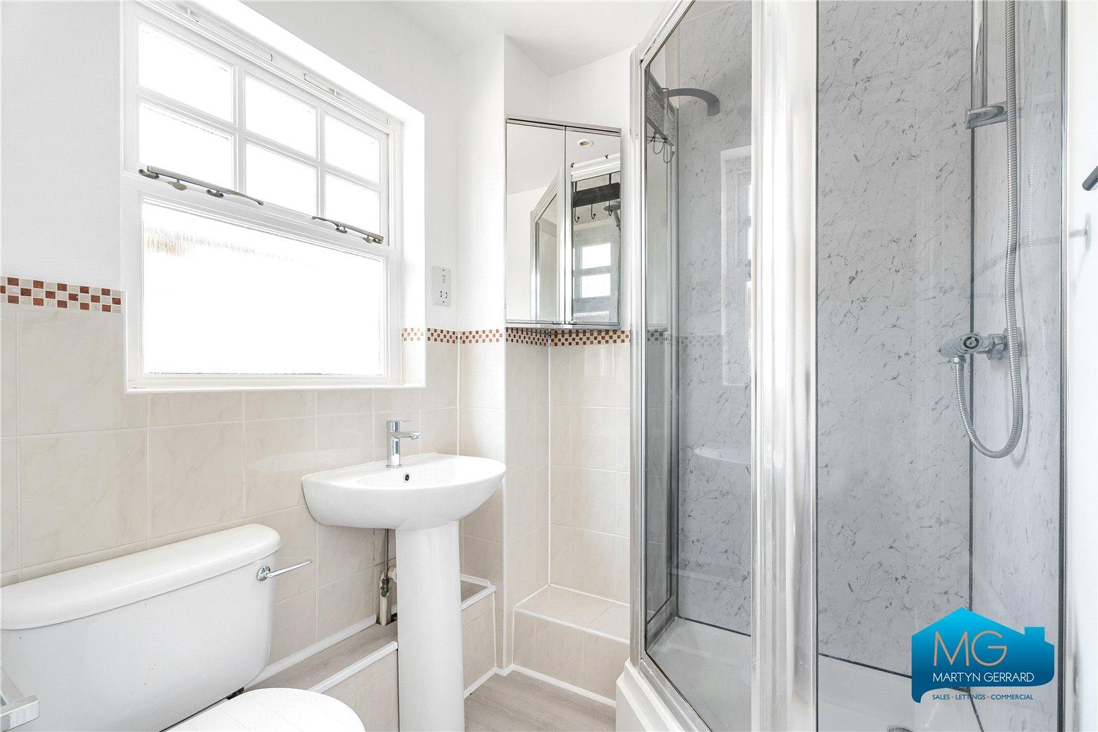 3 bedroom End of Terrace House to rent - Martyn Gerrard