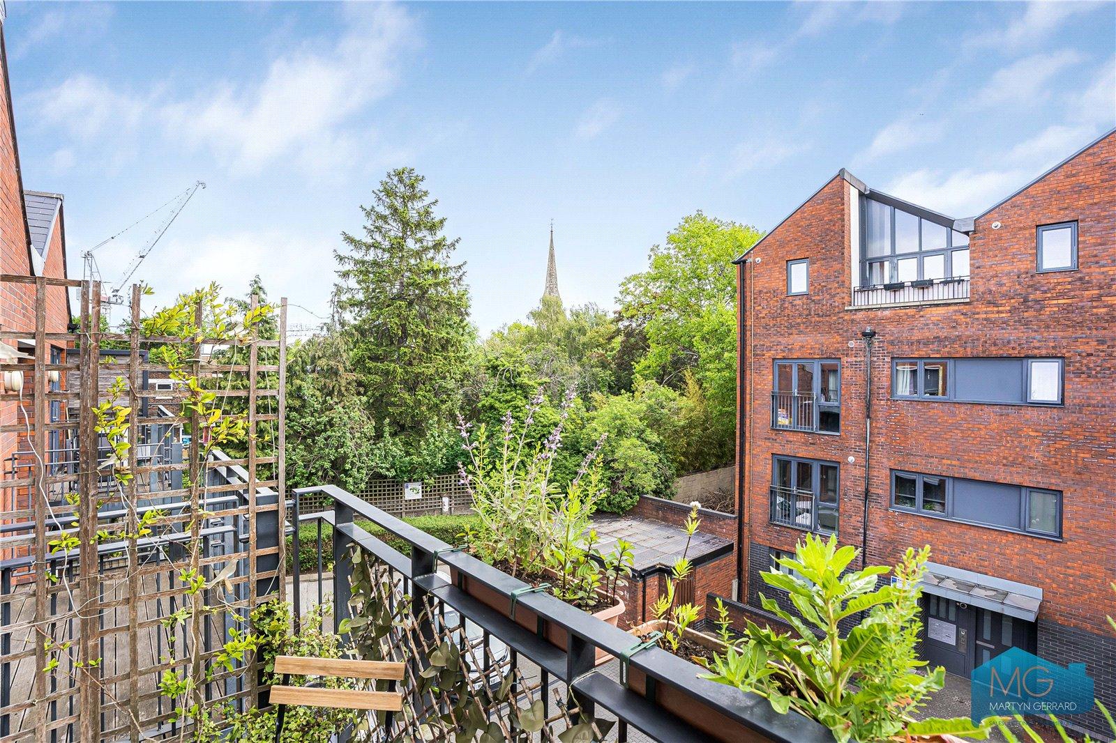 2 bedroom Apartment for sale - Martyn Gerrard