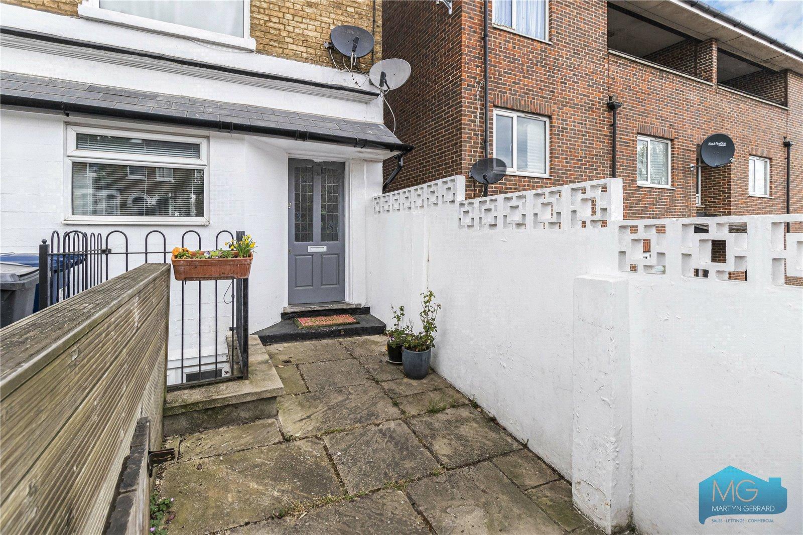 1 bedroom Apartment for sale - Martyn Gerrard