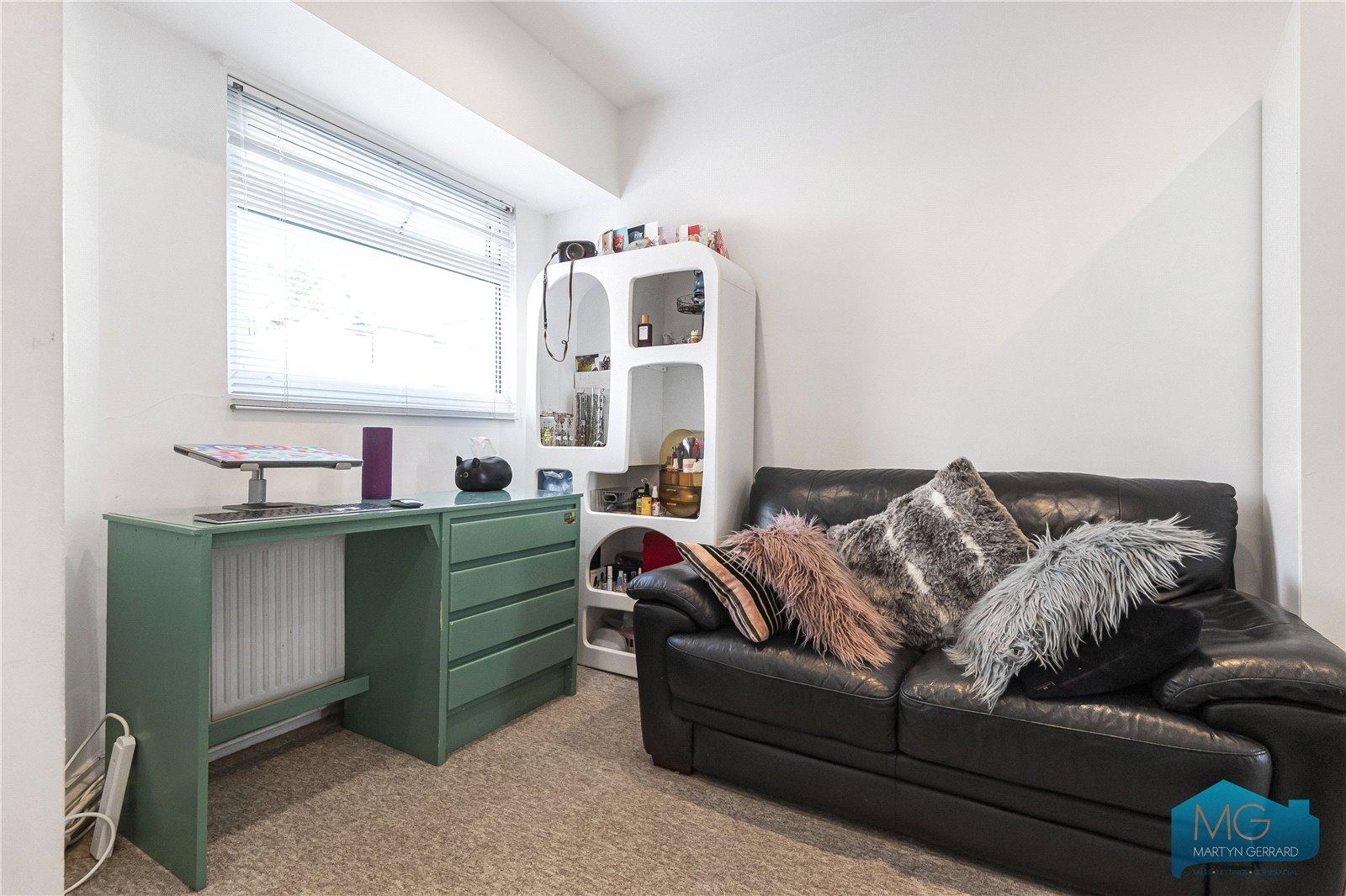 1 bedroom Apartment for sale - Martyn Gerrard