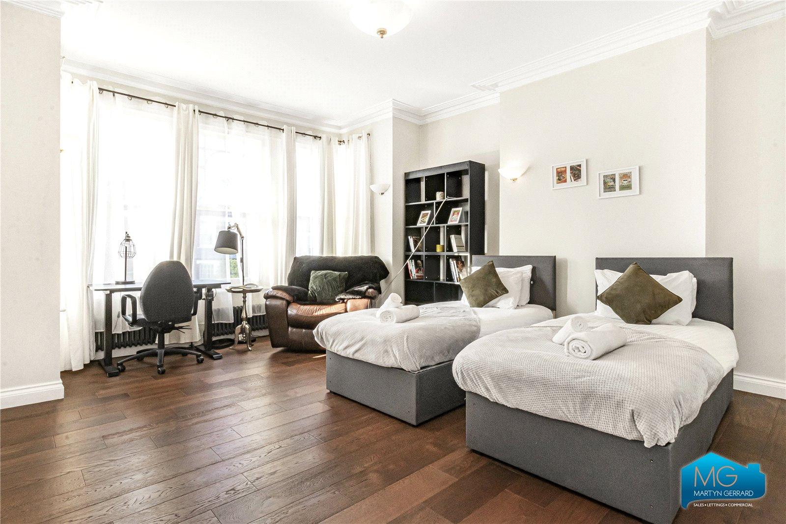 6 bedroom House to rent - Martyn Gerrard