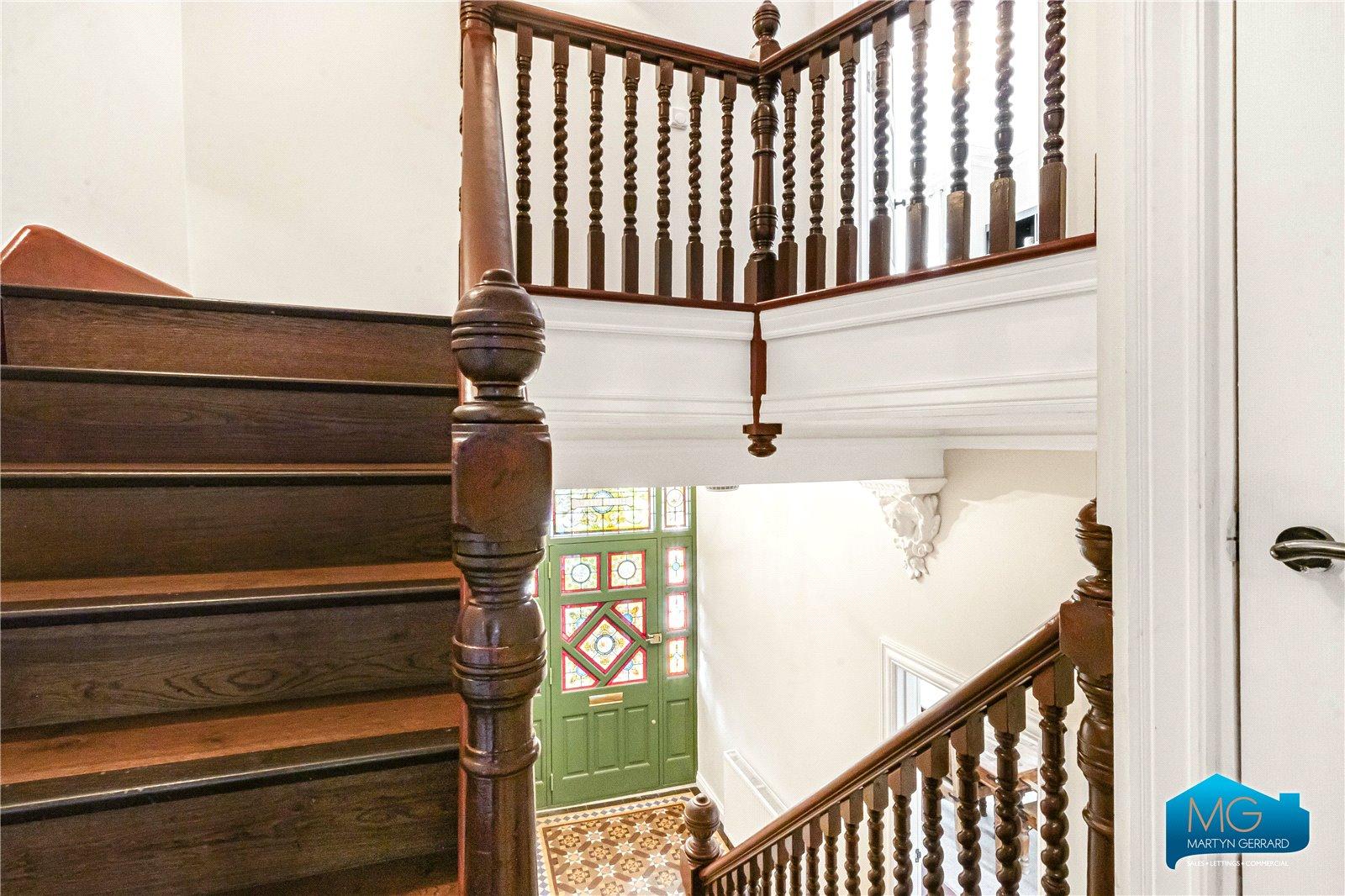 6 bedroom House to rent - Martyn Gerrard