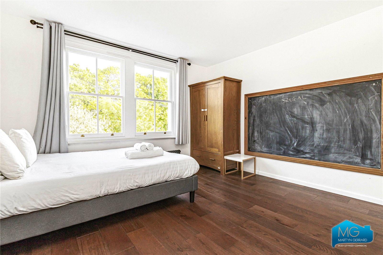 6 bedroom House to rent - Martyn Gerrard