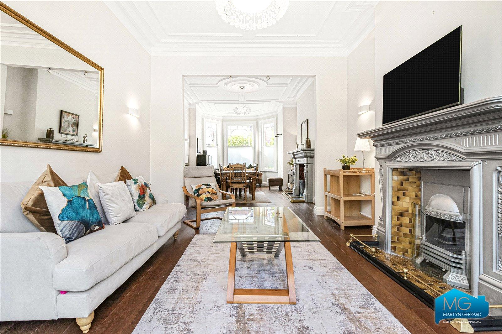6 bedroom House to rent - Martyn Gerrard