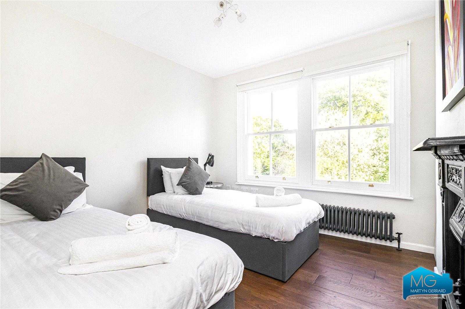 6 bedroom House to rent - Martyn Gerrard