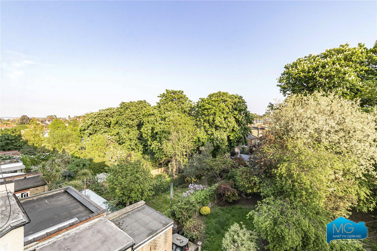 6 bedroom House to rent - Martyn Gerrard