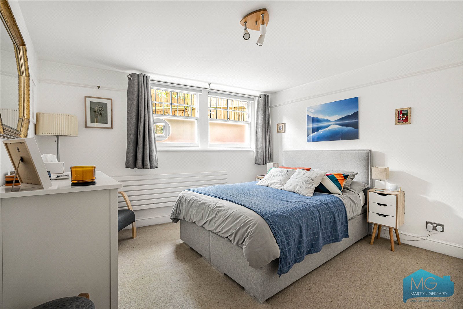 Church Crescent, Muswell Hill, London, N10+  - Martyn Gerrard