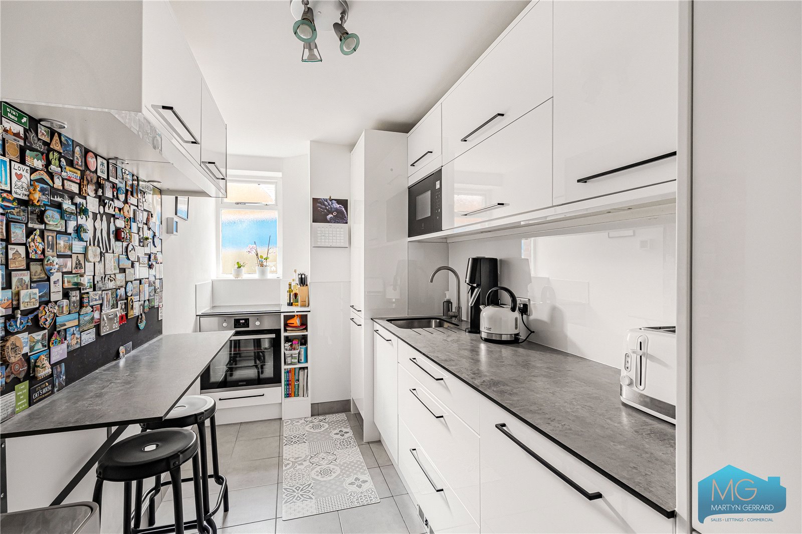 Church Crescent, Muswell Hill, London, N10+  - Martyn Gerrard