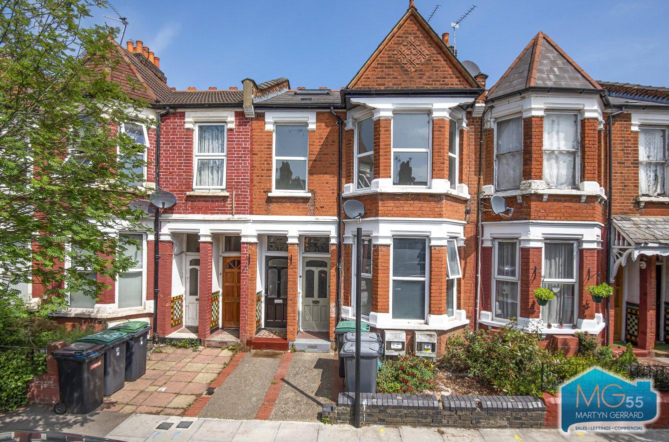 3 bedroom Maisonette to rent - Martyn Gerrard