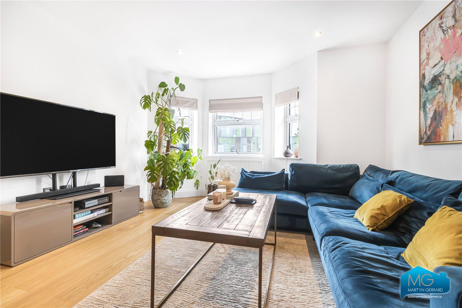3 bedroom Ground Floor Flat to rent - Martyn Gerrard