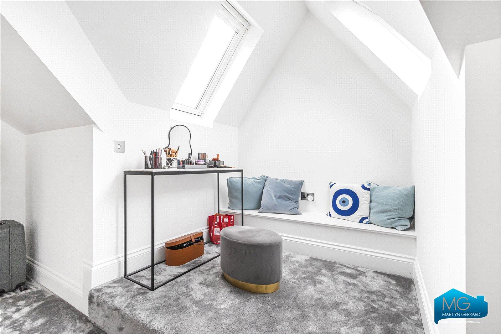 3 bedroom Ground Floor Flat to rent - Martyn Gerrard