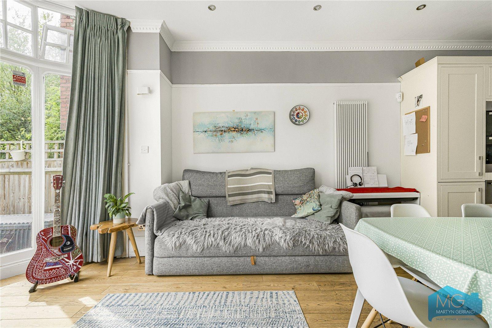 2 bedroom Ground Floor Flat for sale - Martyn Gerrard