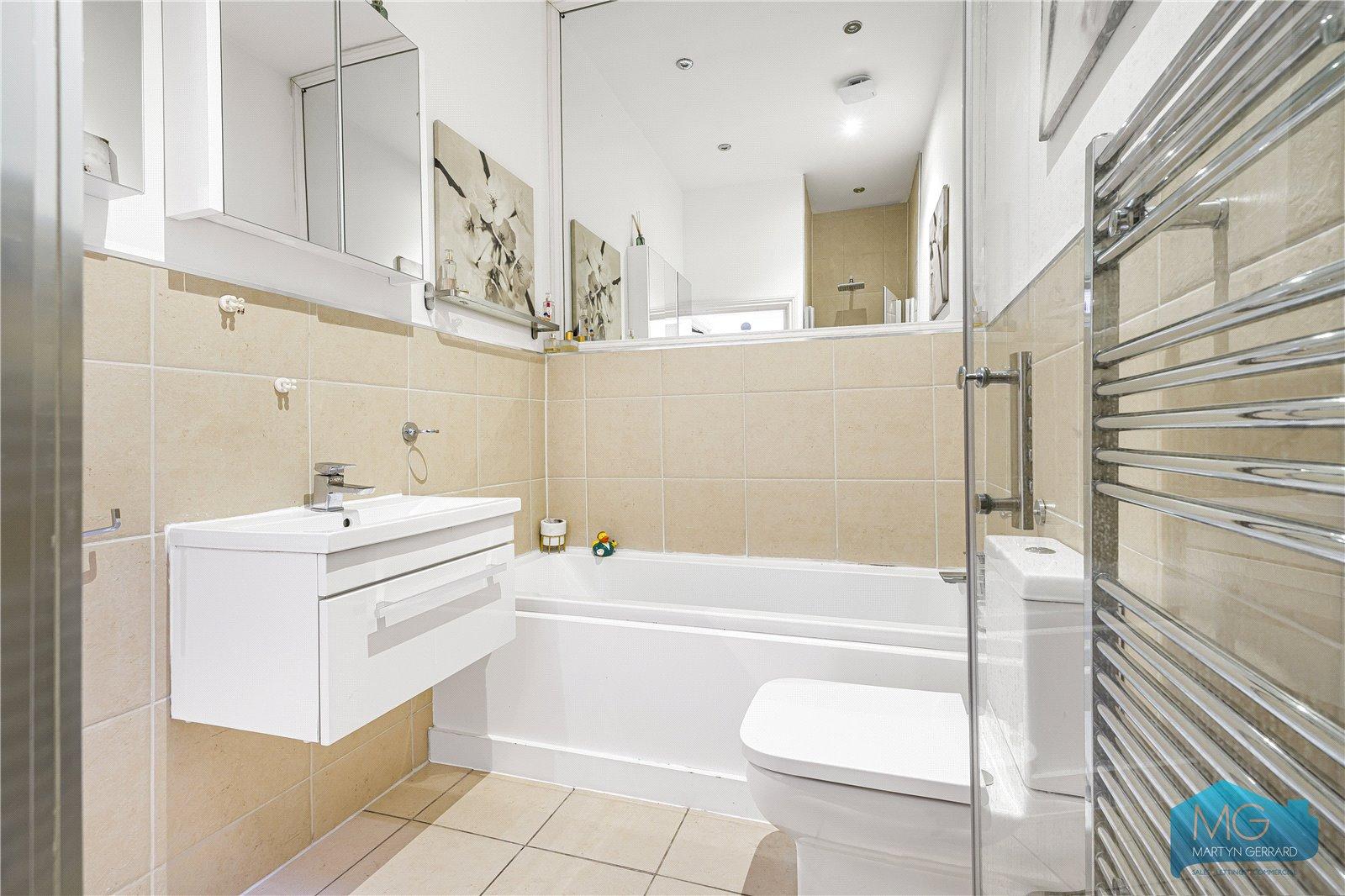 2 bedroom Ground Floor Flat for sale - Martyn Gerrard