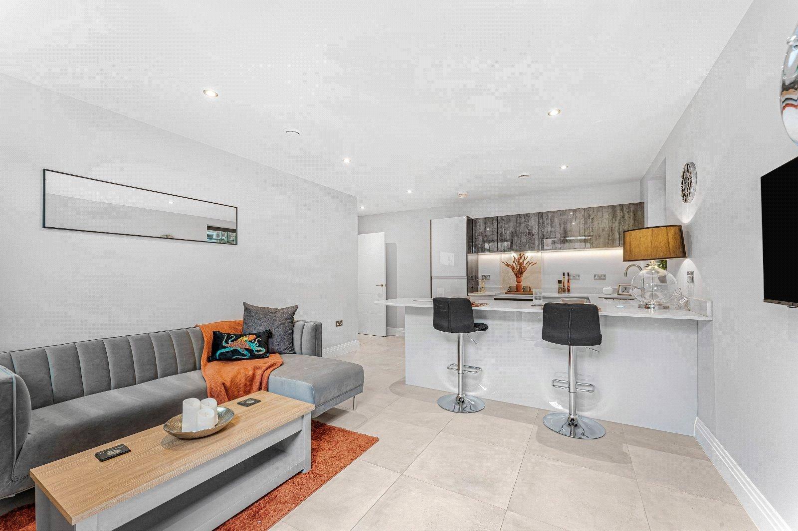 1 bedroom Ground Floor Flat for sale - Martyn Gerrard