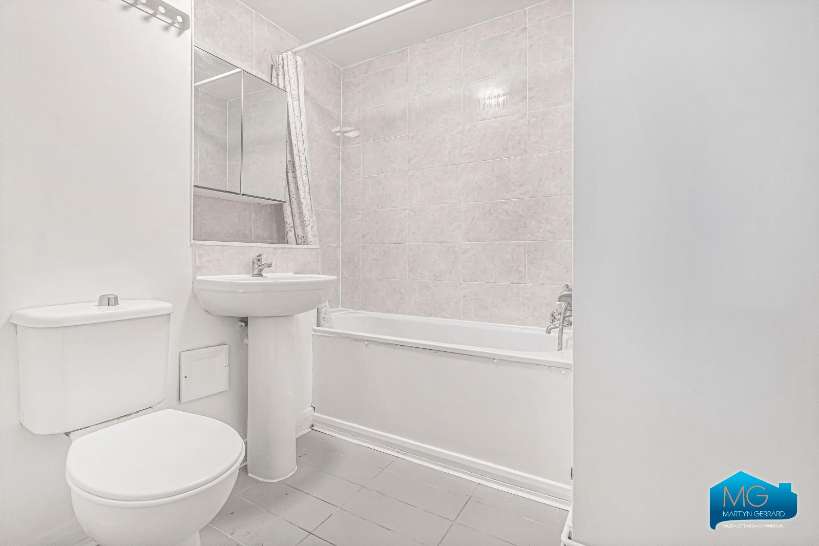 3 bedroom Apartment to rent - Martyn Gerrard