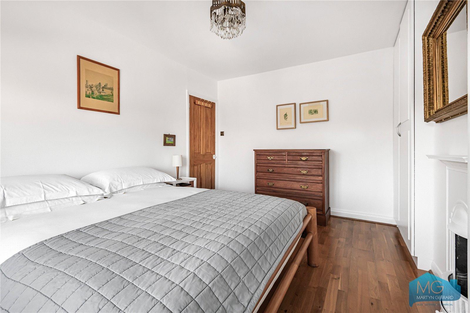 3 bedroom Semi-Detached House for sale - Martyn Gerrard