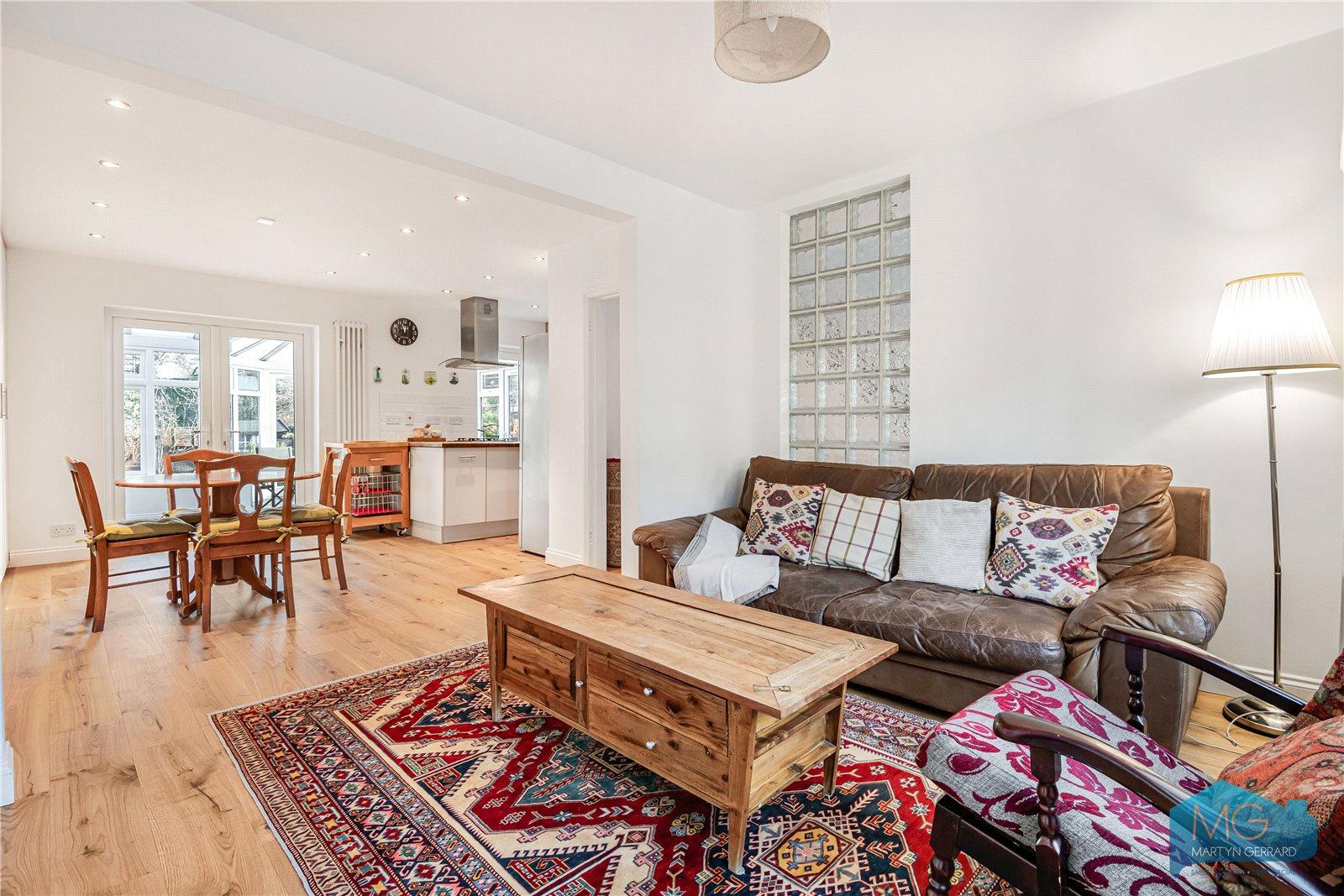 3 bedroom Semi-Detached House for sale - Martyn Gerrard