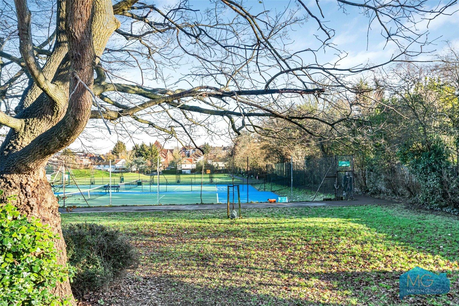 3 bedroom Semi-Detached House for sale - Martyn Gerrard