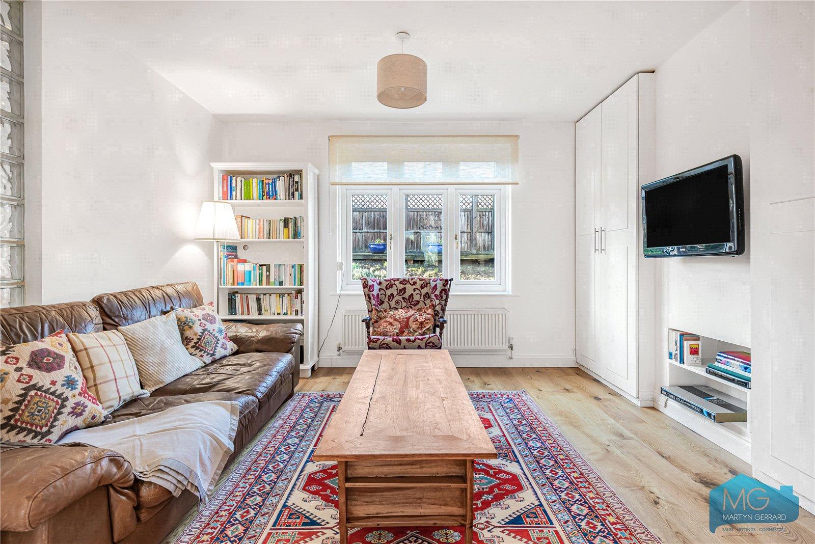 3 bedroom Semi-Detached House for sale - Martyn Gerrard