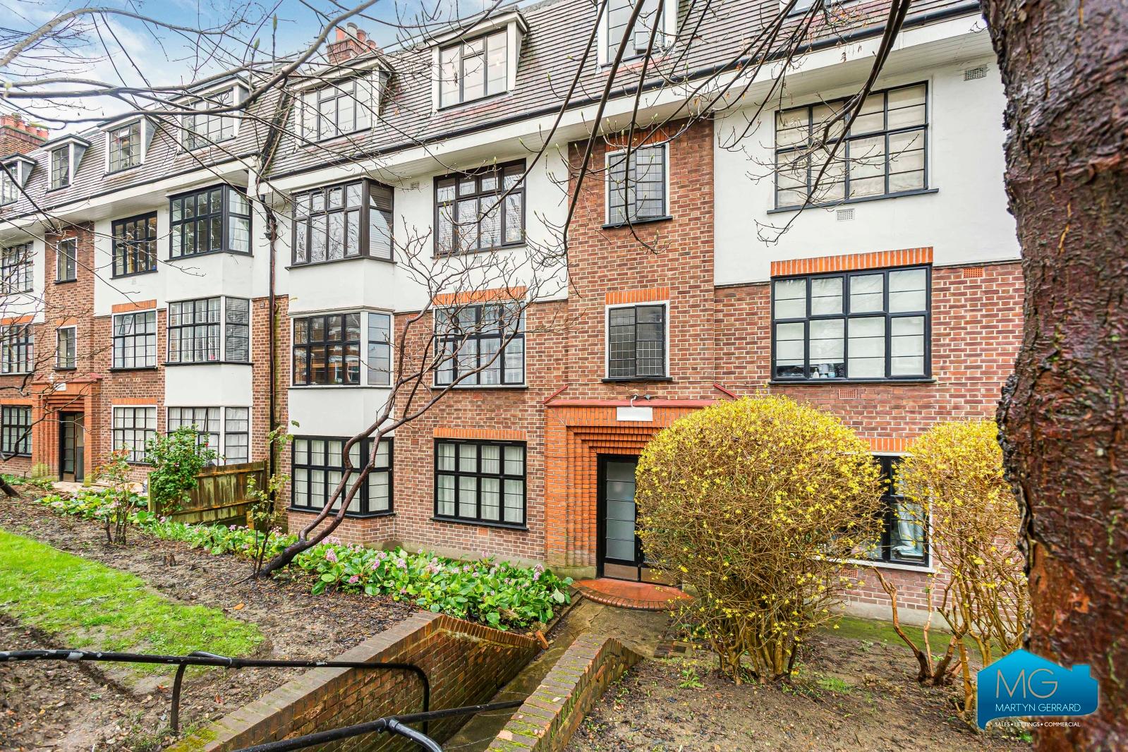 2 bedroom Apartment to rent - Martyn Gerrard