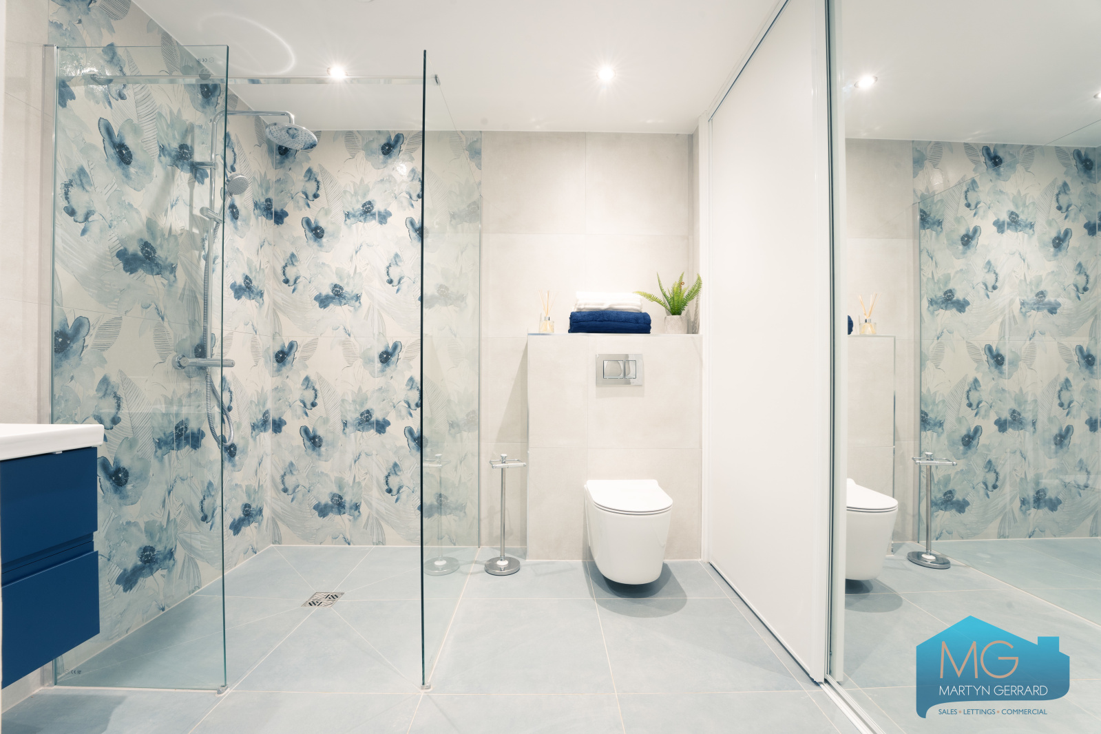 2 bedroom Ground Floor Flat to rent - Martyn Gerrard