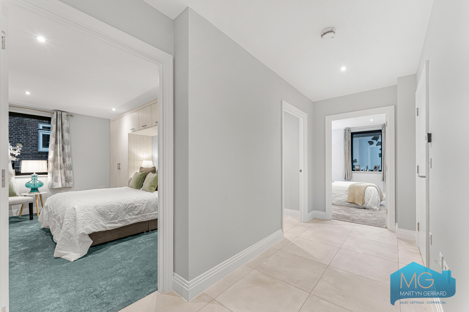 2 bedroom Ground Floor Flat to rent - Martyn Gerrard
