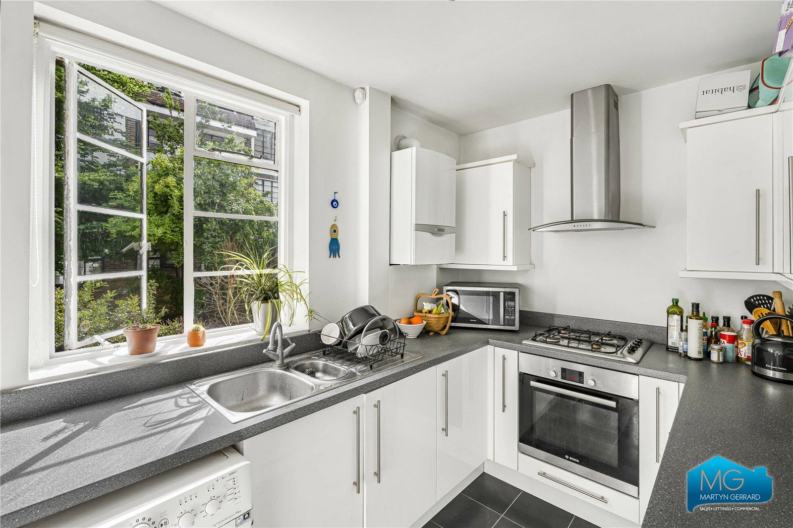 1 bedroom Apartment to rent - Martyn Gerrard
