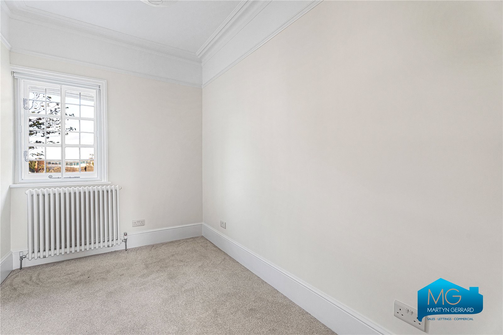 3 bedroom Apartment to rent - Martyn Gerrard