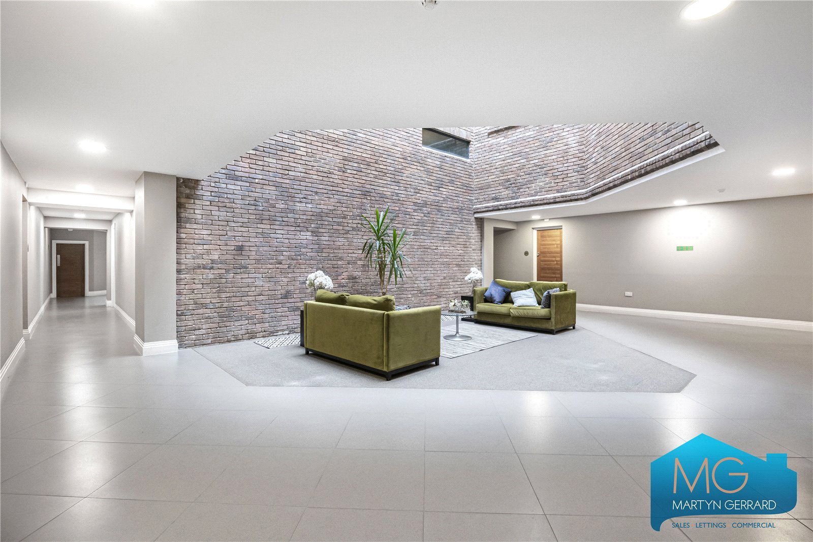 2 bedroom Apartment to rent - Martyn Gerrard