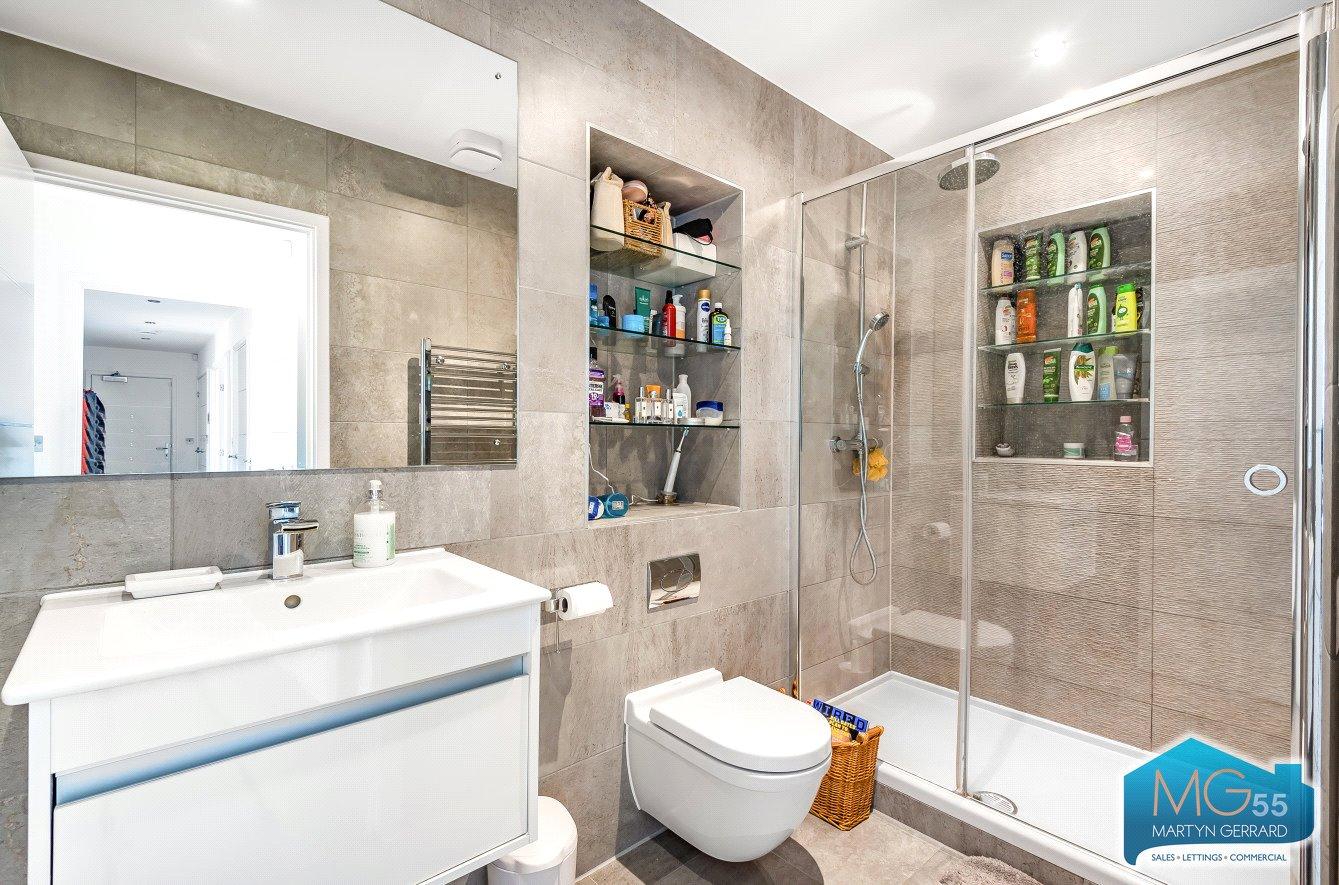 3 bedroom Apartment to rent - Martyn Gerrard