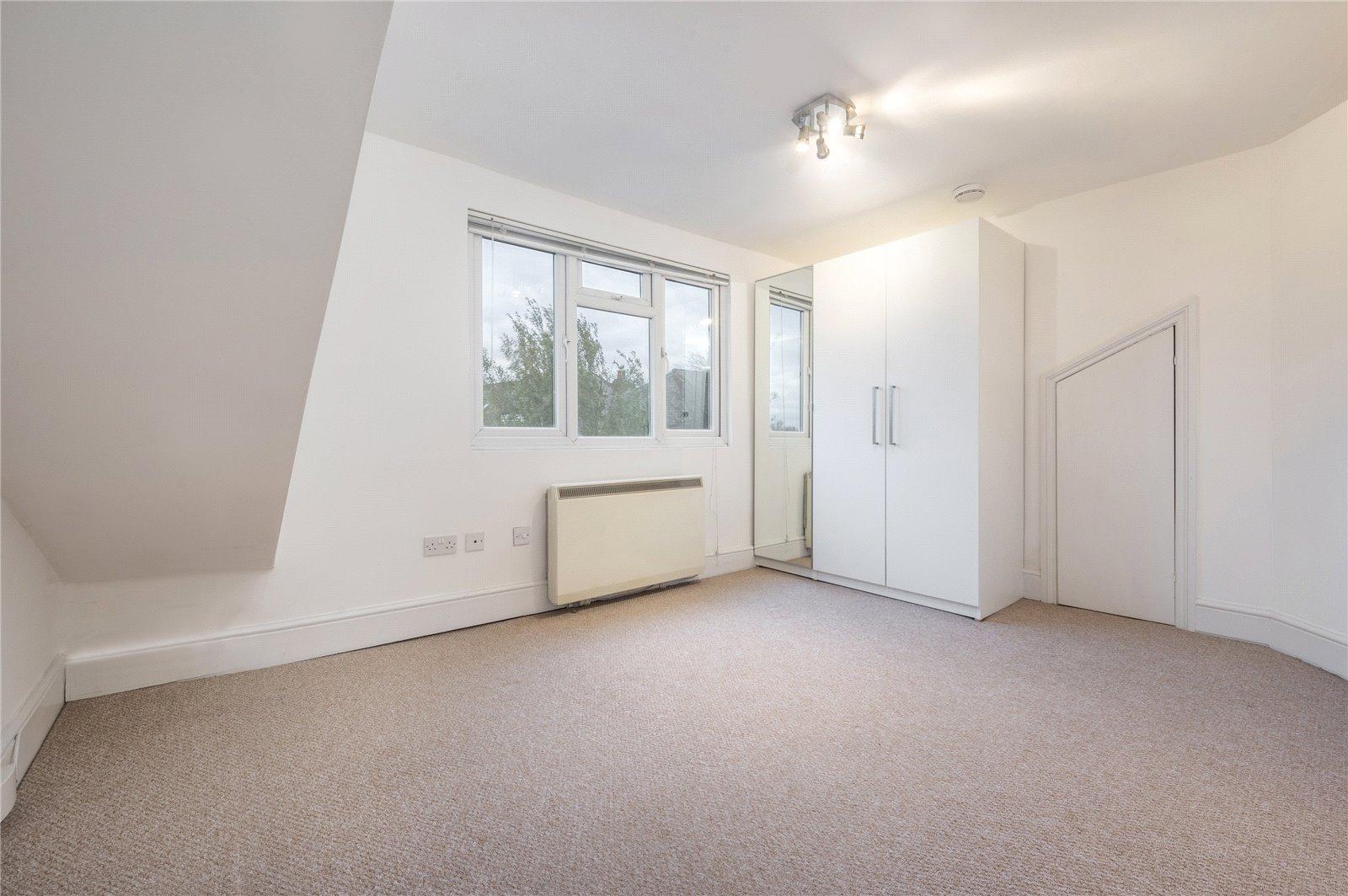 1 bedroom Apartment to rent - Martyn Gerrard