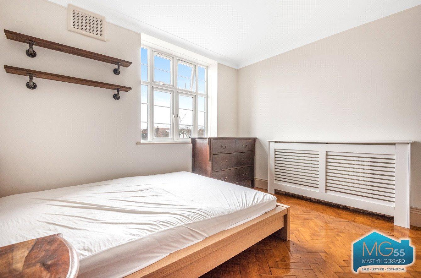 2 bedroom Apartment to rent - Martyn Gerrard