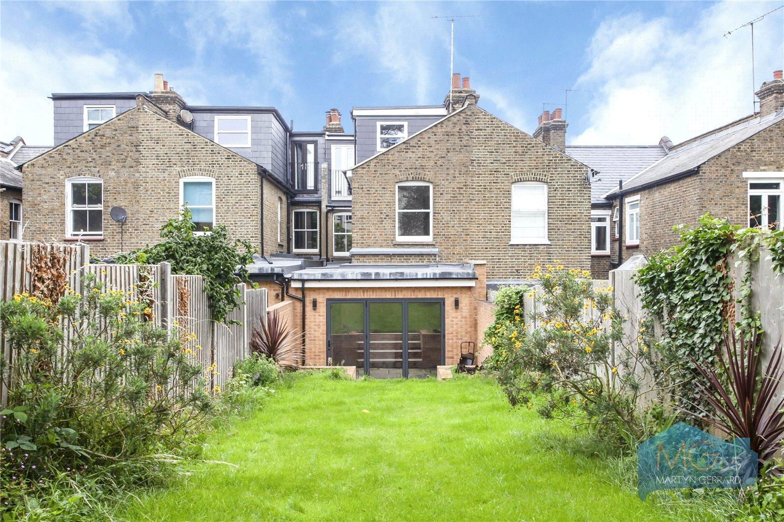 4 bedroom Terraced House to rent - Martyn Gerrard