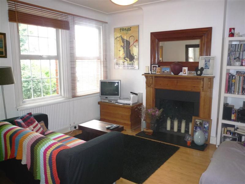 2 bedroom Ground Floor Flat to rent + ' - Martyn Gerrard