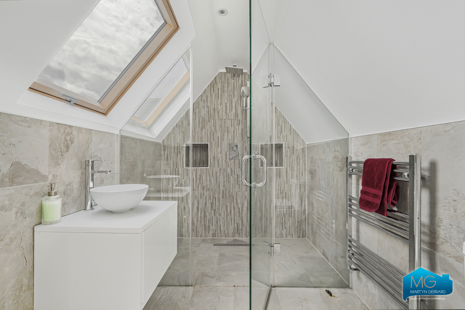 4 bedroom Apartment to rent - Martyn Gerrard