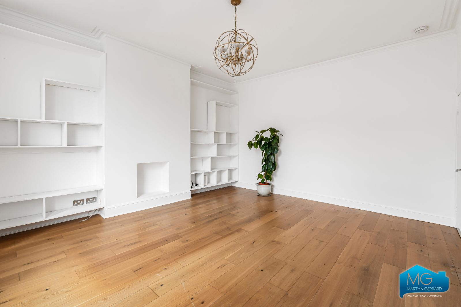 4 bedroom Apartment to rent - Martyn Gerrard