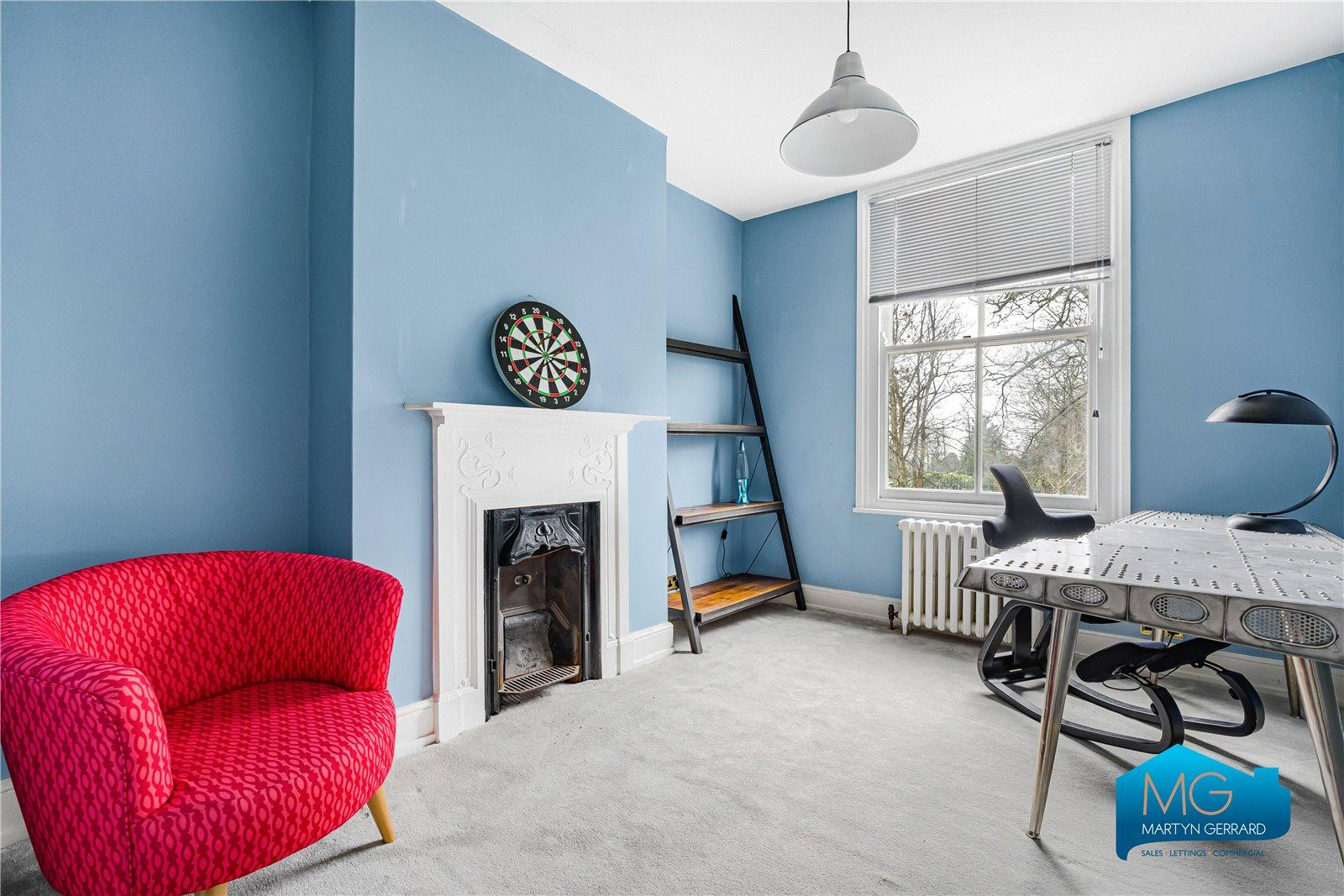5 bedroom Terraced House to rent - Martyn Gerrard