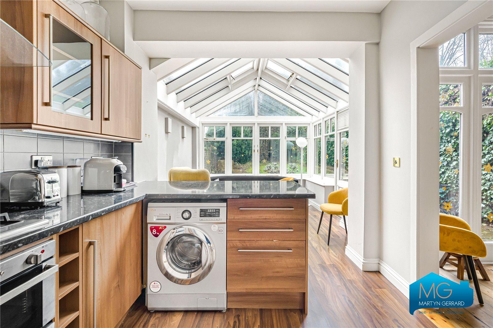 5 bedroom Terraced House to rent - Martyn Gerrard