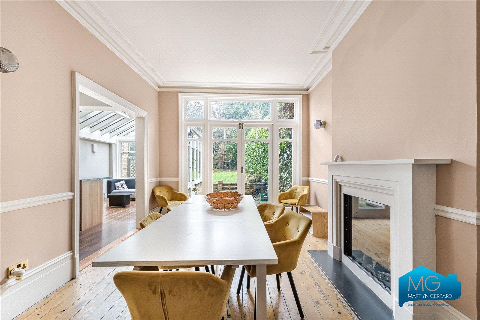 5 bedroom Terraced House to rent - Martyn Gerrard